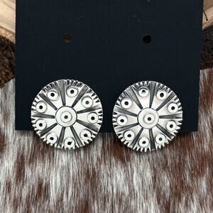 FEDERICO JIMENEZ Sterling Silver Modernist Style Flower Clip On Earrings Circles